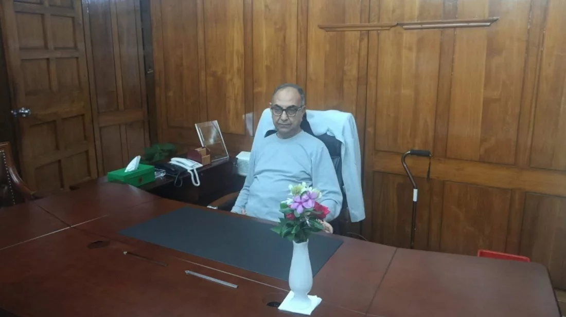 সংসদে নিজ অফিসে কাজ শুরু করলেন মির্জা আব্বাস